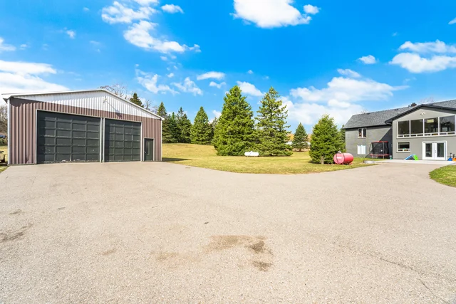6785 Highway 9, Caledon - photo 90