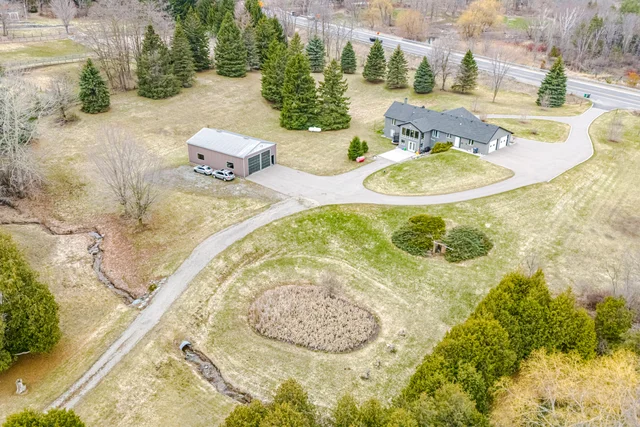 6785 Highway 9, Caledon - photo 95