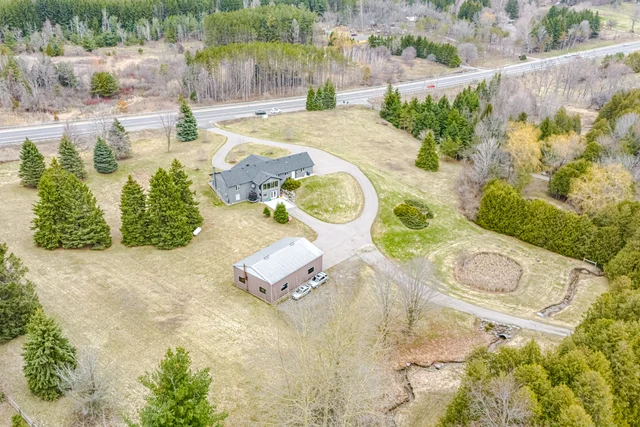 6785 Highway 9, Caledon - photo 96