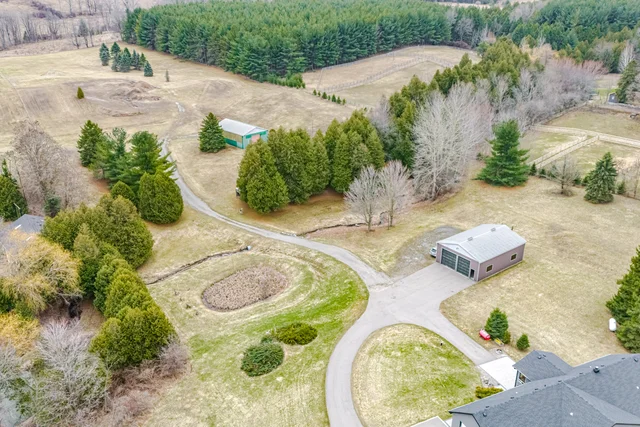 6785 Highway 9, Caledon - photo 97