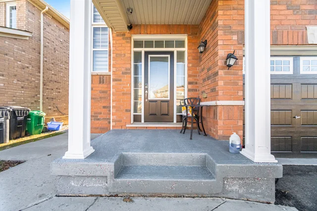 38 Leadenhall Road, Brampton - photo 8