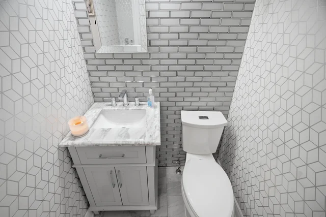 68 Elgin Drive, Brampton - photo 22