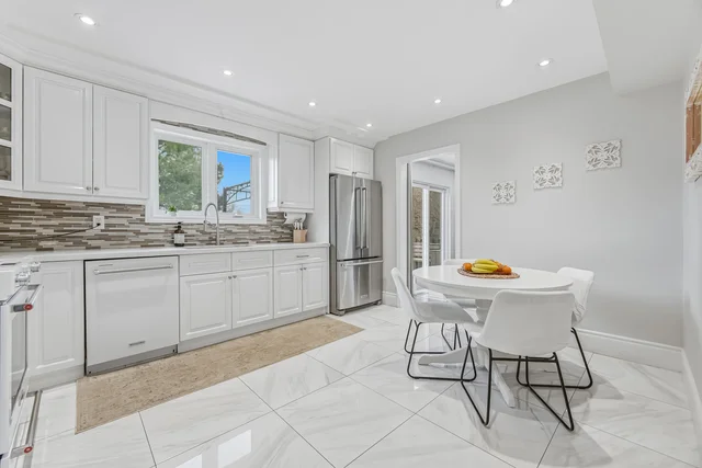 909 Lovingston Crescent, Mississauga - photo 17