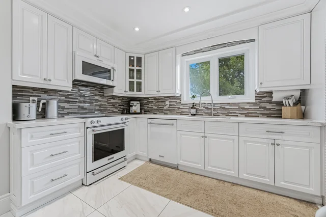 909 Lovingston Crescent, Mississauga - photo 19