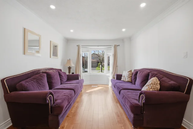10 Burnhope Drive, Brampton - photo 11