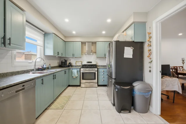 10 Burnhope Drive, Brampton - photo 15
