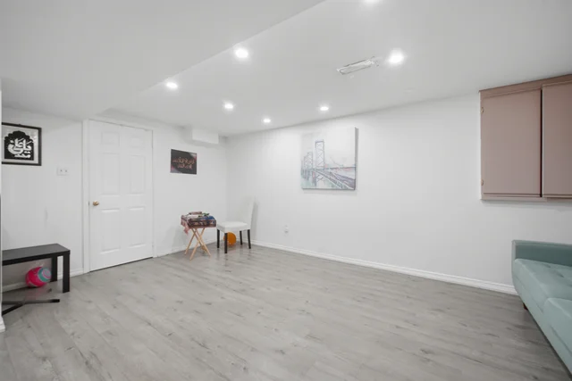 10 Burnhope Drive, Brampton - photo 52