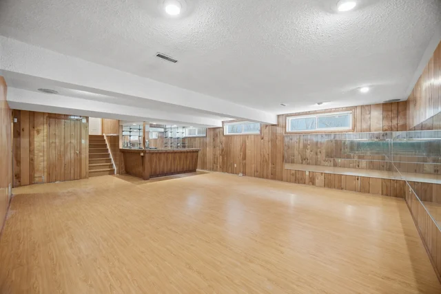 77.jpg