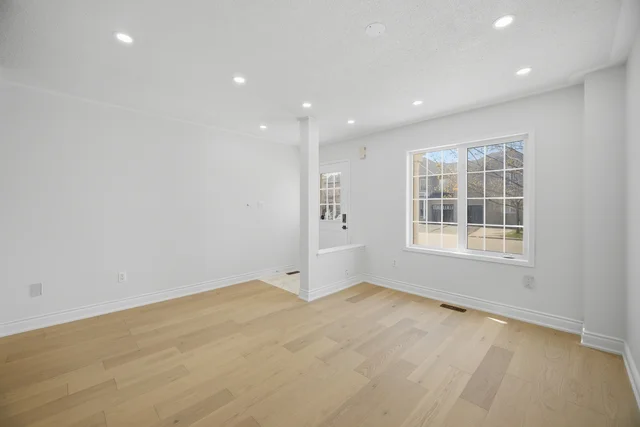 106 Tianalee Crescent, Brampton - photo 9