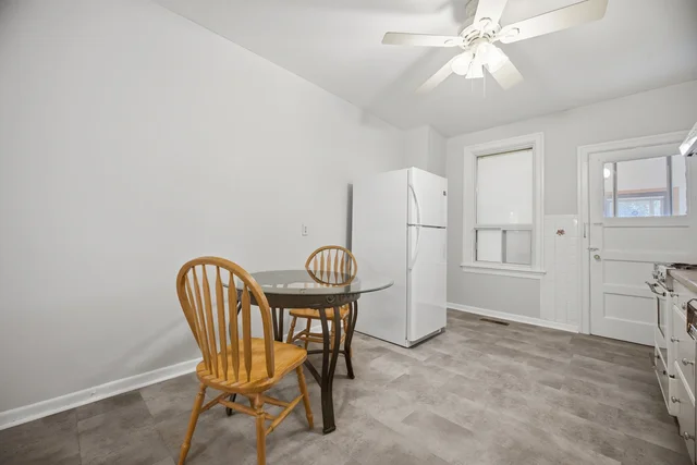 102 Bartlett Avenue, Toronto - photo 22