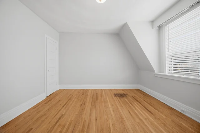 102 Bartlett Avenue, Toronto - photo 30