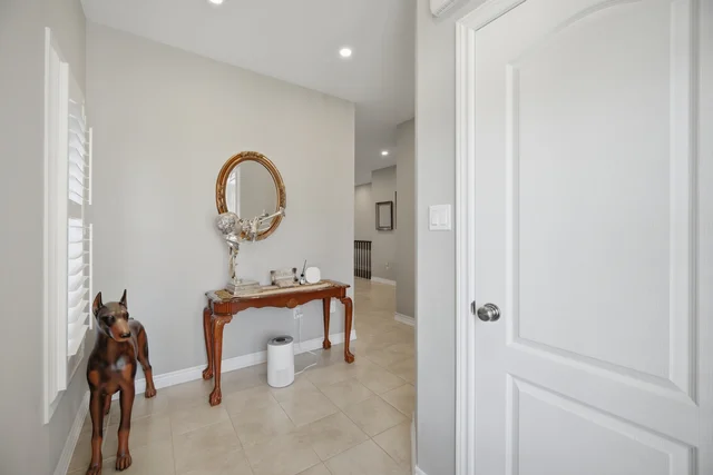 22 Wardlaw Avenue, Orangeville - photo 8
