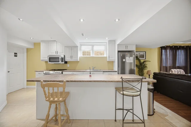 22 Wardlaw Avenue, Orangeville - photo 29