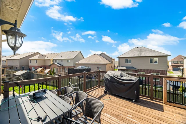 22 Wardlaw Avenue, Orangeville - photo 45