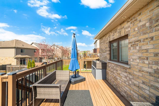 22 Wardlaw Avenue, Orangeville - photo 47