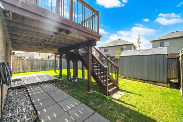 22 Wardlaw Avenue, Orangeville - photo 48