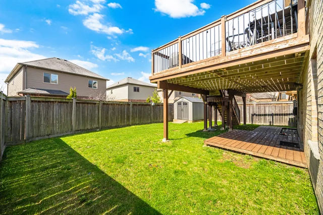 22 Wardlaw Avenue, Orangeville - photo 49