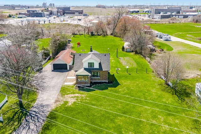 2203 Highway 2, Bowmanville - photo 8