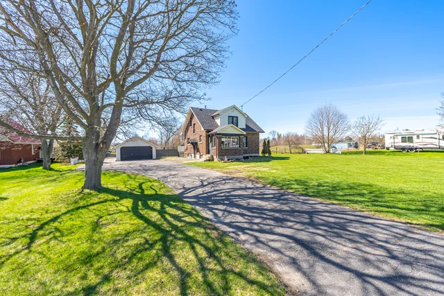 2203 Highway 2, Bowmanville - photo 13