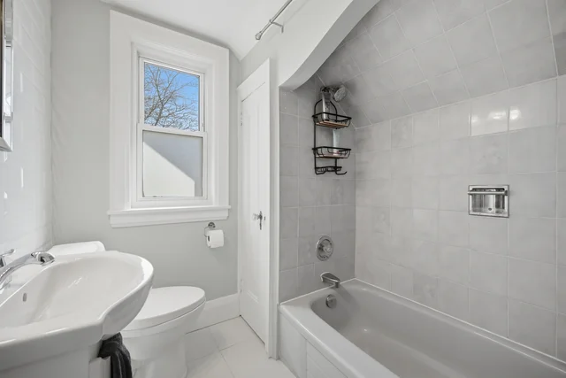 2203 Highway 2, Bowmanville - photo 42