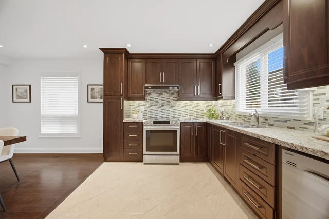 19 Ingleton Boulevard, Scarborough - photo 22