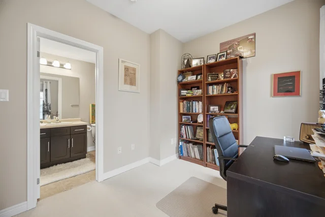 #10-257 Parkside Drive, Hamilton - photo 41