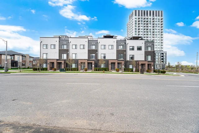 #6-348 Wheatboom Drive, Oakville - photo 3