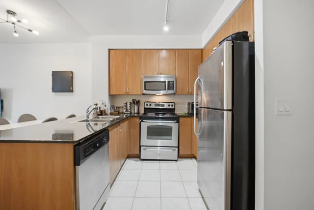 #402-225 Webb Drive, Mississauga - photo 11