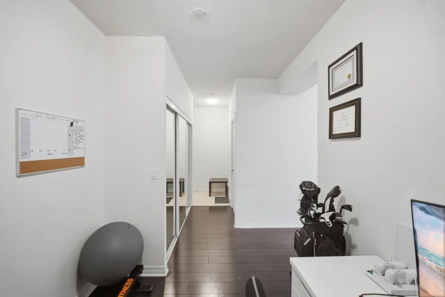 #402-225 Webb Drive, Mississauga - photo 20