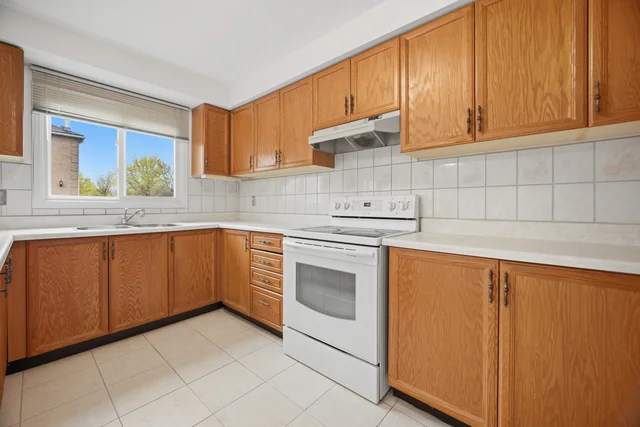 648 Esprit Crescent, Mississauga - photo 15
