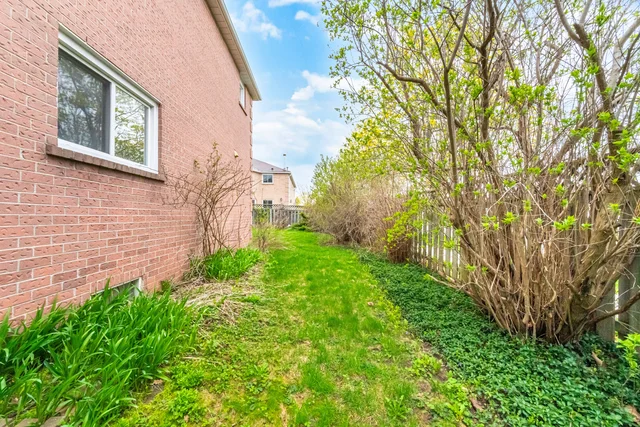 648 Esprit Crescent, Mississauga - photo 58