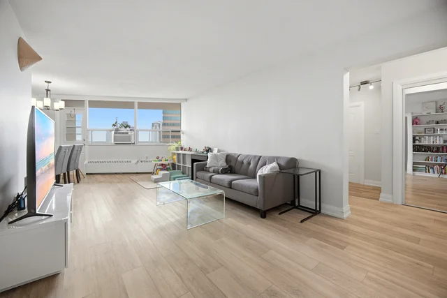 #815-451 The West Mall, Etobicoke - photo 13