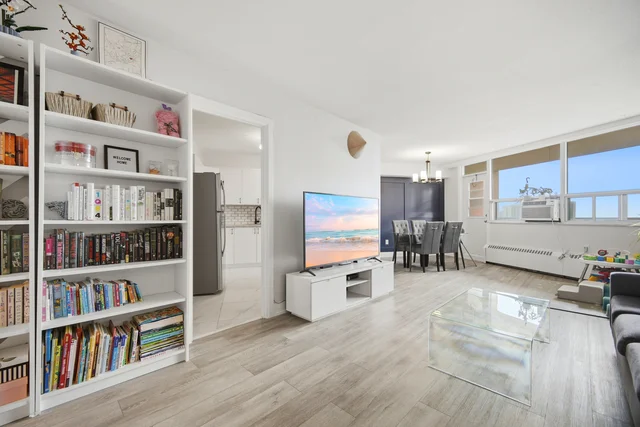 #815-451 The West Mall, Etobicoke - photo 16