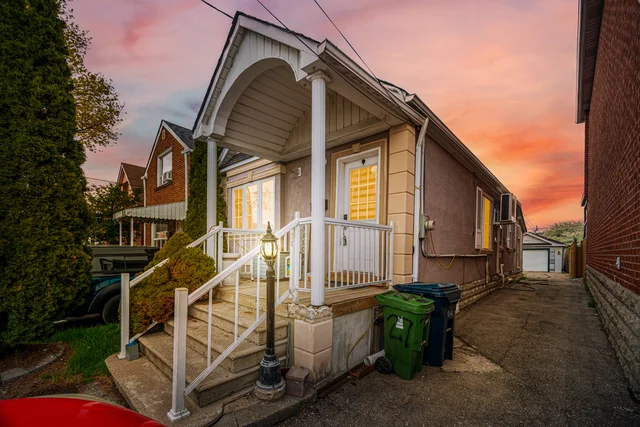 27 Aileen Avenue, York - photo 1
