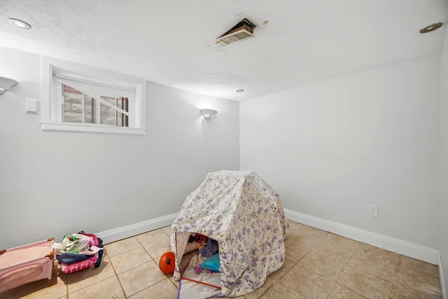 27 Aileen Avenue, York - photo 43