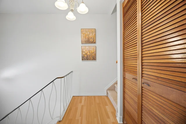 #3-325 Mary Street, Hamilton - photo 32
