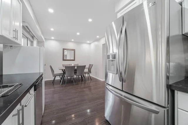 185 Red Maple Road, Richmond Hill - photo 22