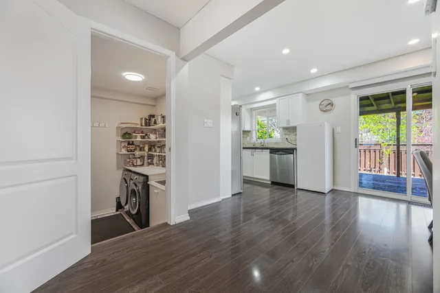 185 Red Maple Road, Richmond Hill - photo 26
