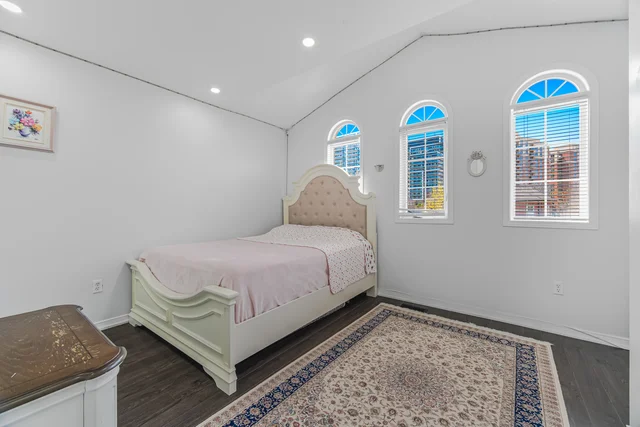 185 Red Maple Road, Richmond Hill - photo 38