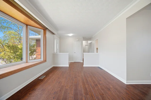 1461 Moss Glen Road, Burlington - photo 23