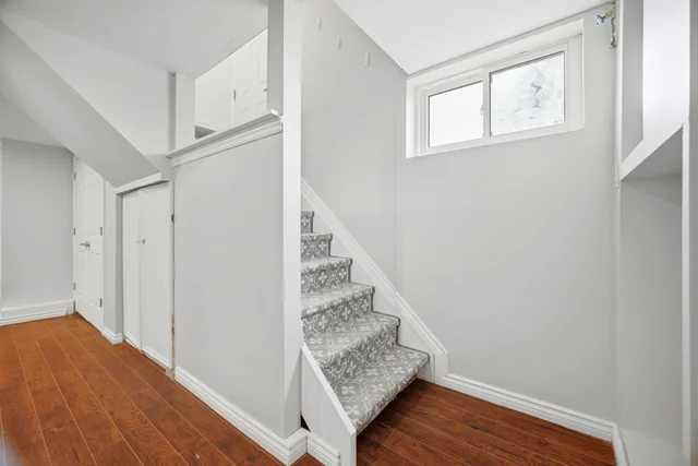 1461 Moss Glen Road, Burlington - photo 37