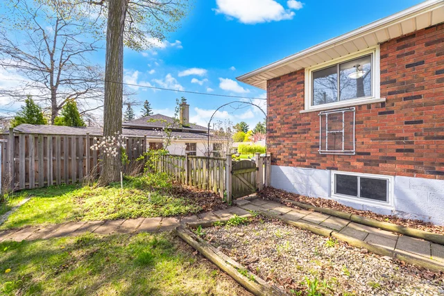 1461 Moss Glen Road, Burlington - photo 61