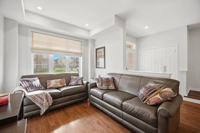 3077 Preserve Drive, Oakville - photo 25