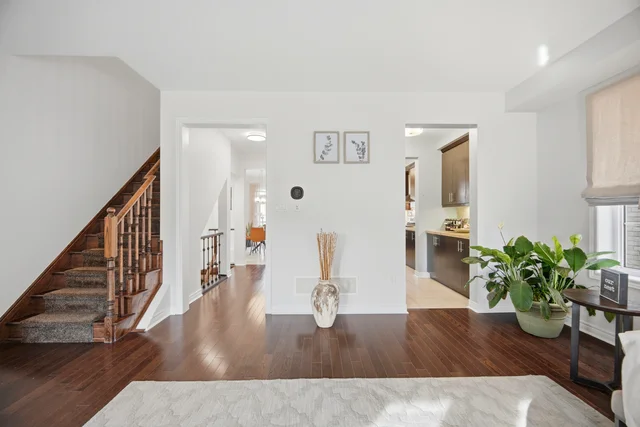 3077 Preserve Drive, Oakville - photo 36