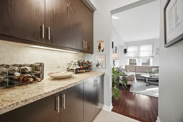 3077 Preserve Drive, Oakville - photo 38
