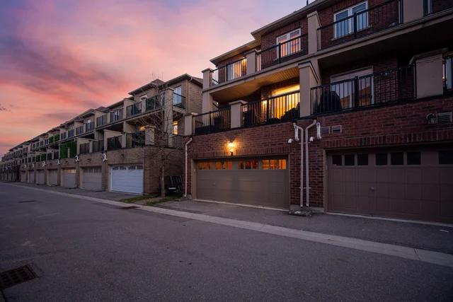 3077 Preserve Drive, Oakville - photo 72