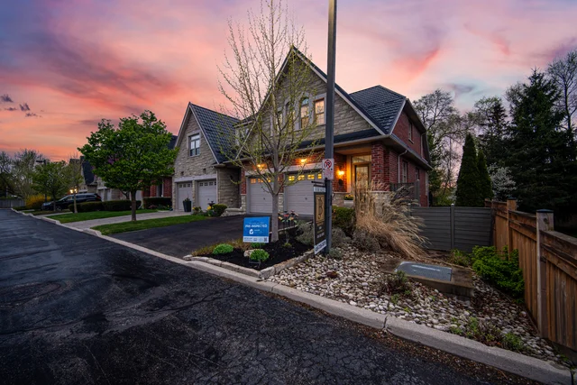 1051 Fernridge Common, Burlington - photo 18