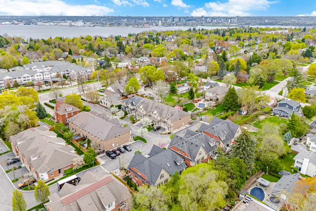 1051 Fernridge Common, Burlington - photo 96