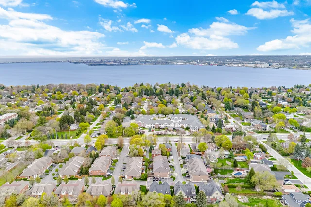 1051 Fernridge Common, Burlington - photo 99