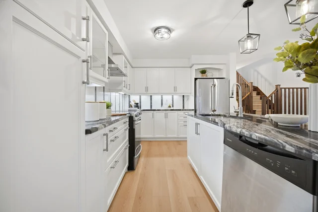 40 Sherway Street, Hamilton - photo 24